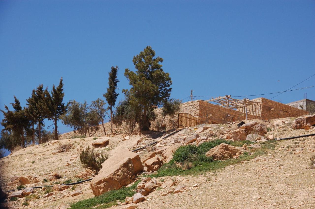 Beit Al Taybeh Hotel Aţ Ţayyibah Eksteriør billede