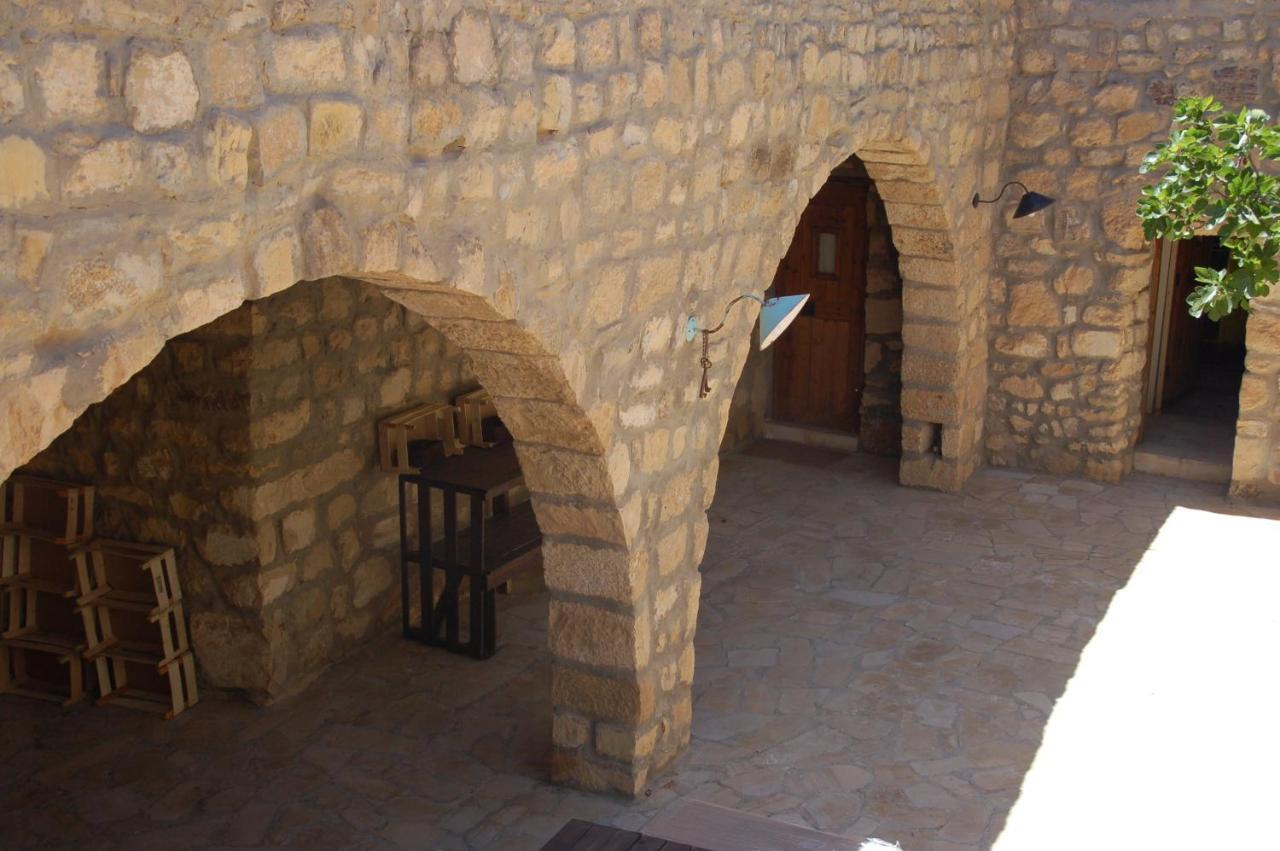 Beit Al Taybeh Hotel Aţ Ţayyibah Eksteriør billede