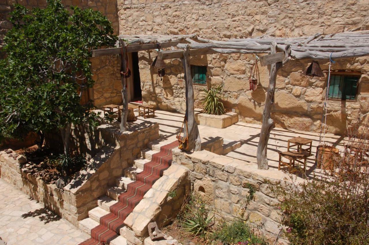 Beit Al Taybeh Hotel Aţ Ţayyibah Eksteriør billede